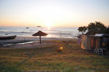 Malawi (Makuzi Beach)